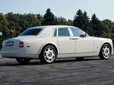 Аренда Rolls-Royce Fantom АРТ.110811